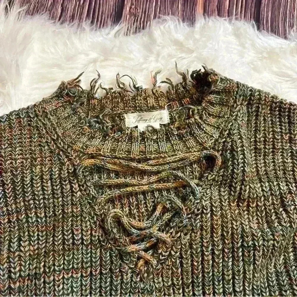 Distressed Strappy Sweater by Tiffany & Grey Size XL - Picture 10 of 11